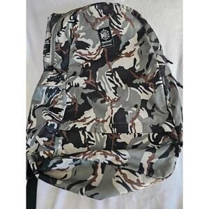 Reebok Classic Backpack Camouflage Camo School College Zip 19" Tall X Wide 16"